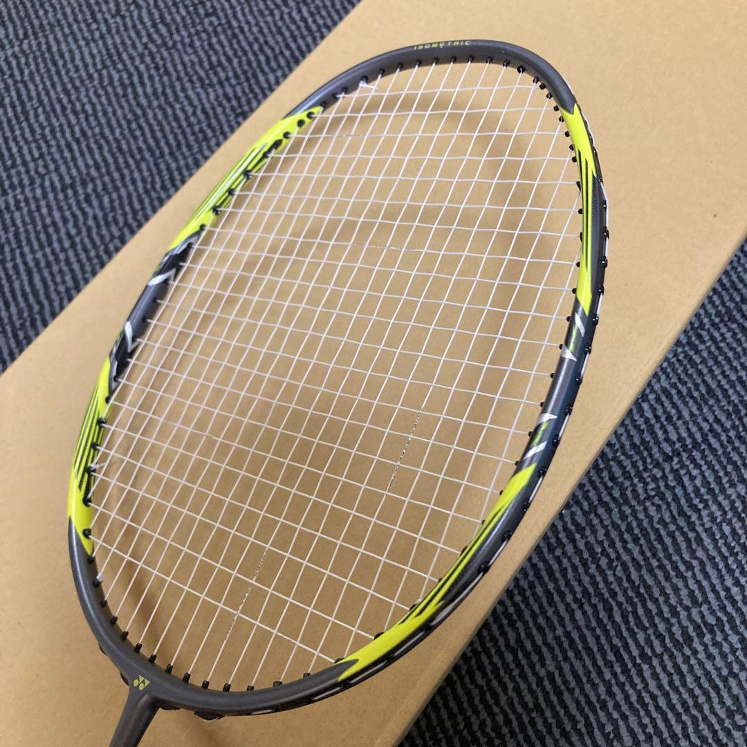 バドミントンラケット アークセイバー セブン プロ