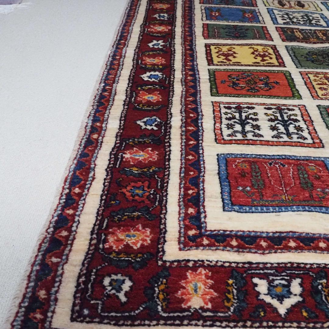 ゾランヴァリ　ギャッベ（中判）ルリバフ　174×119ｃｍ