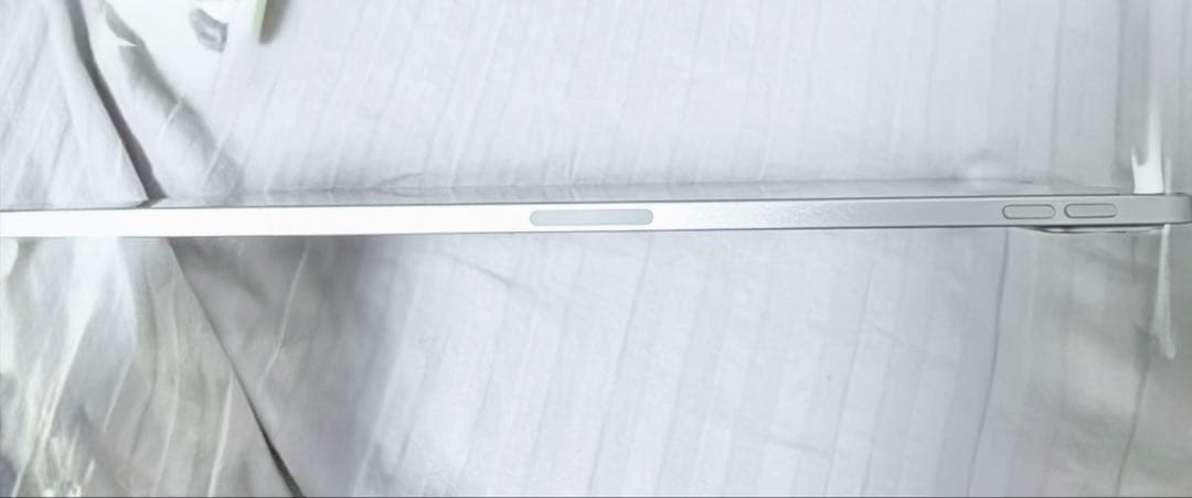 よしぴiPad Pro 11インチ第4世代 Wi-Fiモデル