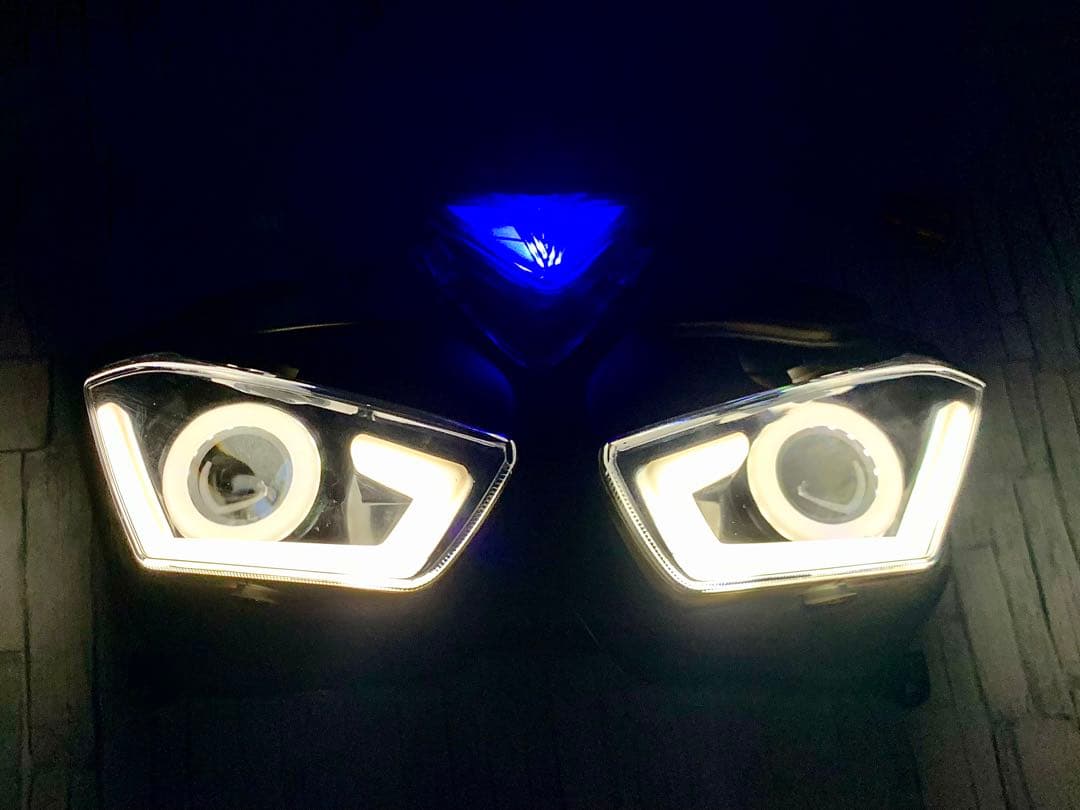 YZF-R3 / YZF-R25 カスタムLEDヘッドライト プロジェクター