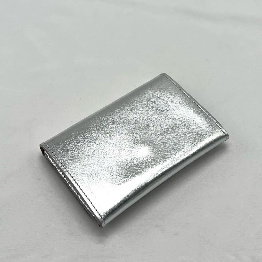 【新品未使用】イルビゾンテ カードケース ☆ SILVER シルバー ☆