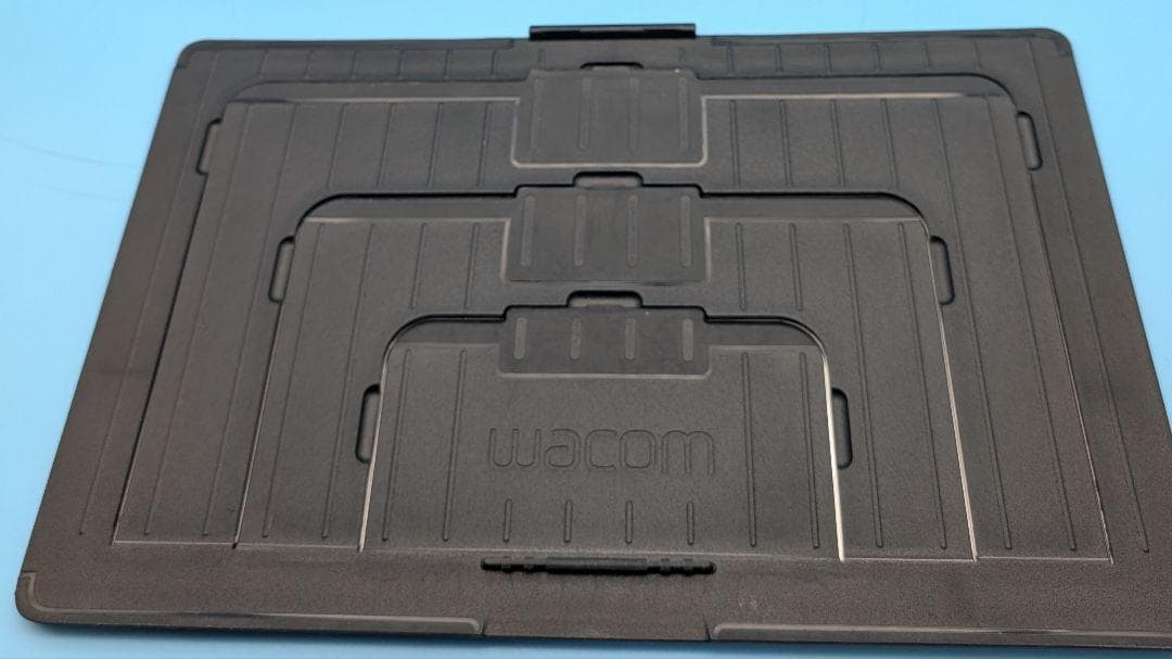 ワコム Wacom Cintiq 13HD DTK-1301/K0