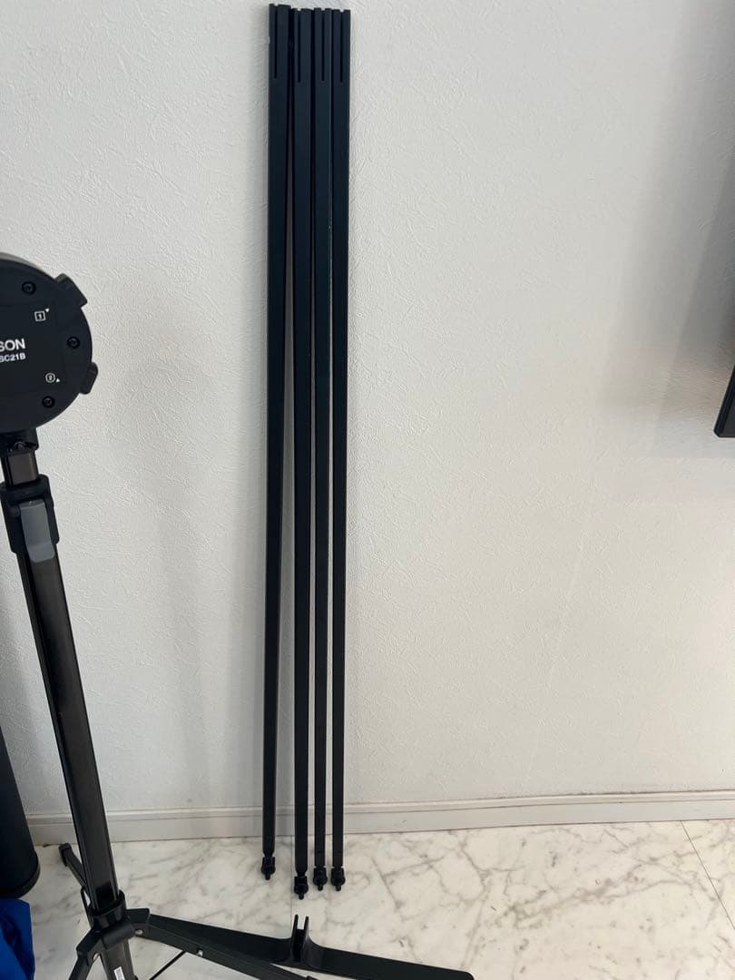 K EPSON モバイルスクリーン(Xタイプ) ELPSC21B