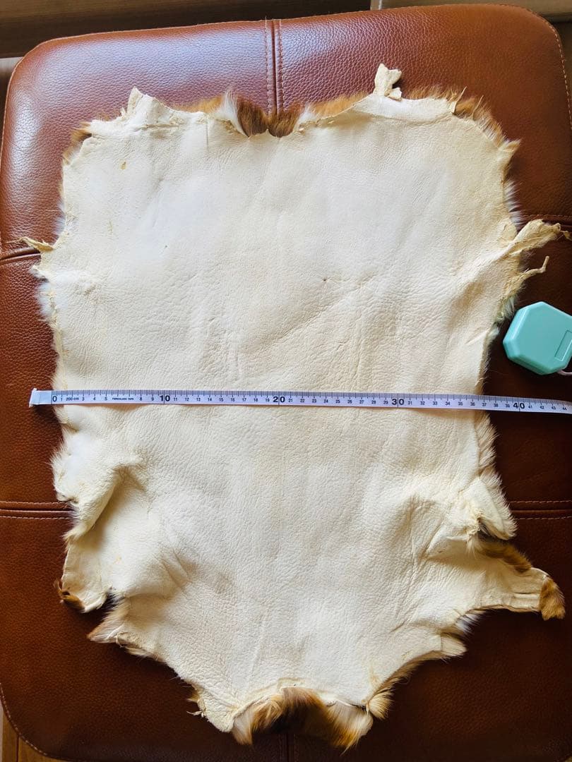 鹿皮 ラグ 毛皮