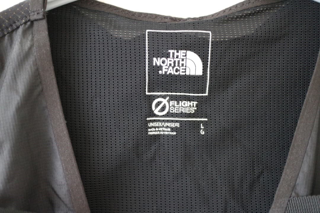 ノースフェイス フライトレース デイ ベスト L ブラック NM62109