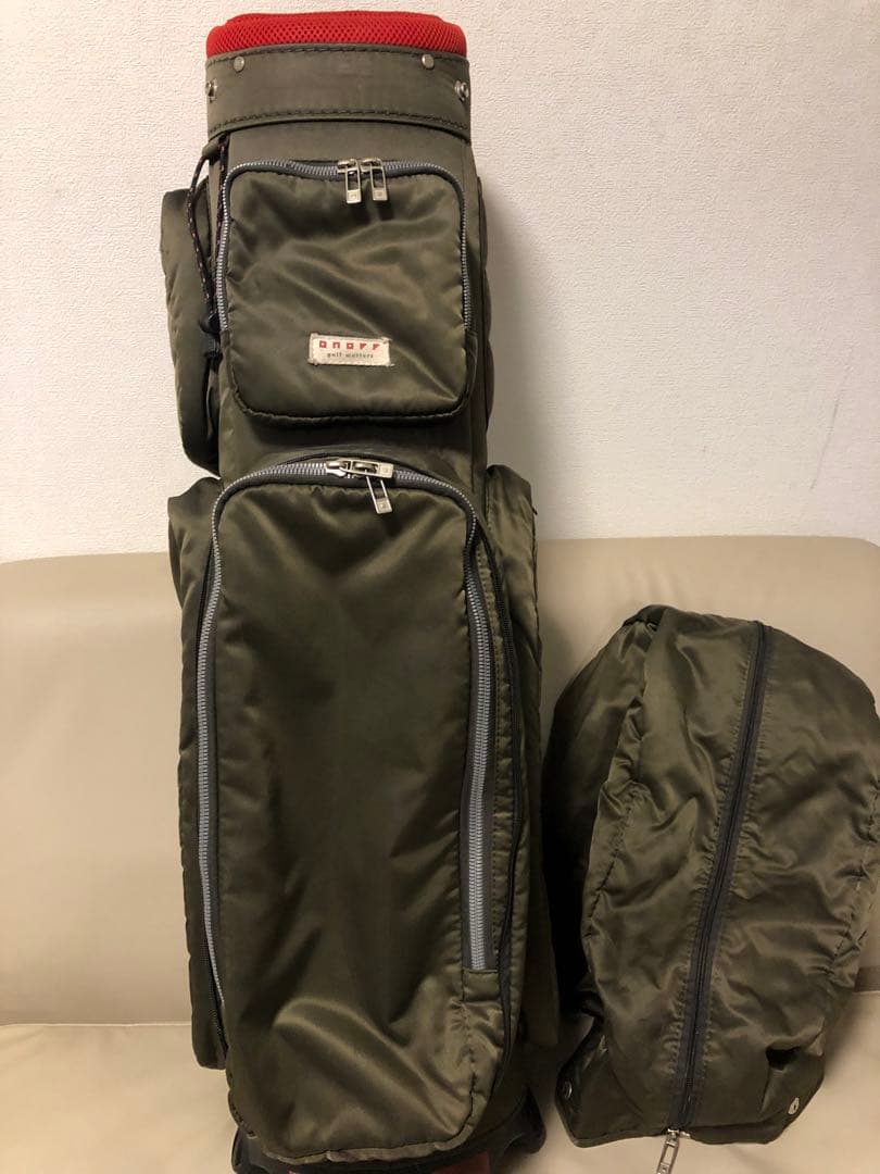 【送料込み】廃盤希少品　オノフ　ONOFF キャディバッグ　ゴルフバッグ