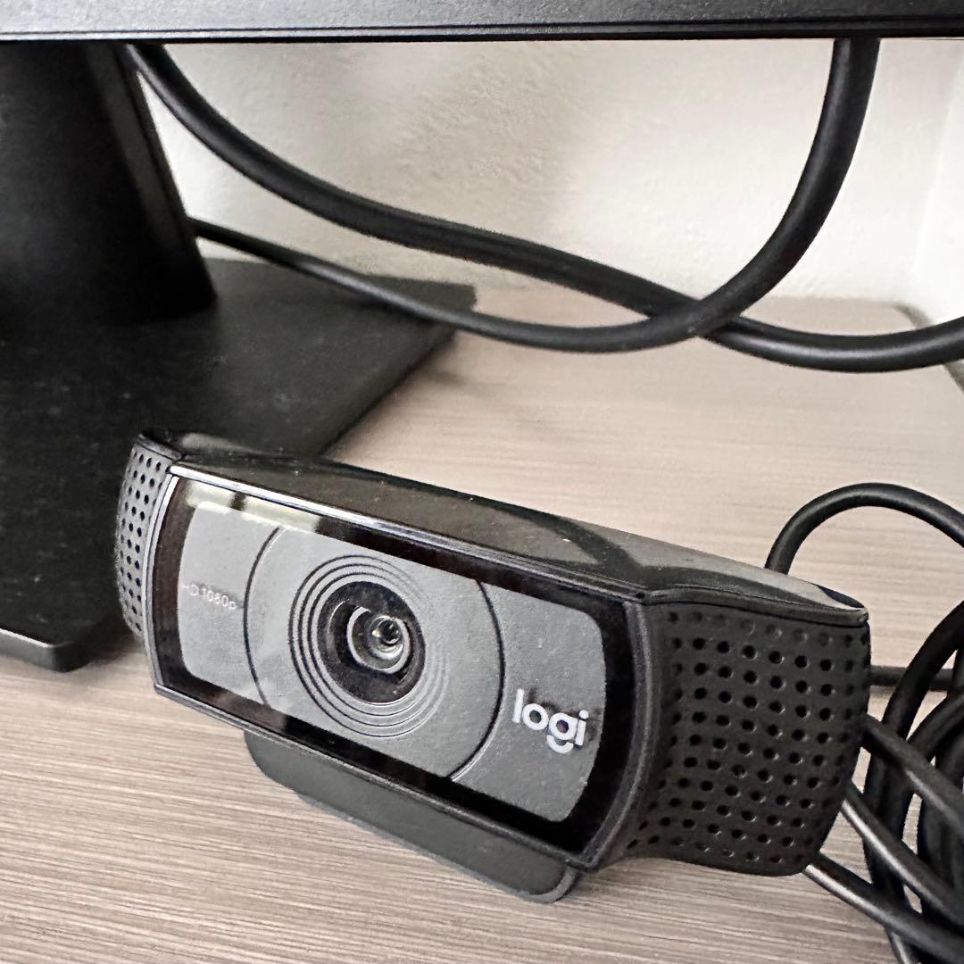 デスクトップ　モニター　キーボード　カメラ　セット