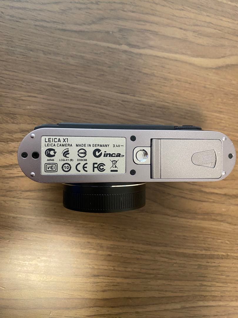 LEICA ライカX1 スチールグレー コンパクトデジタルカメラ