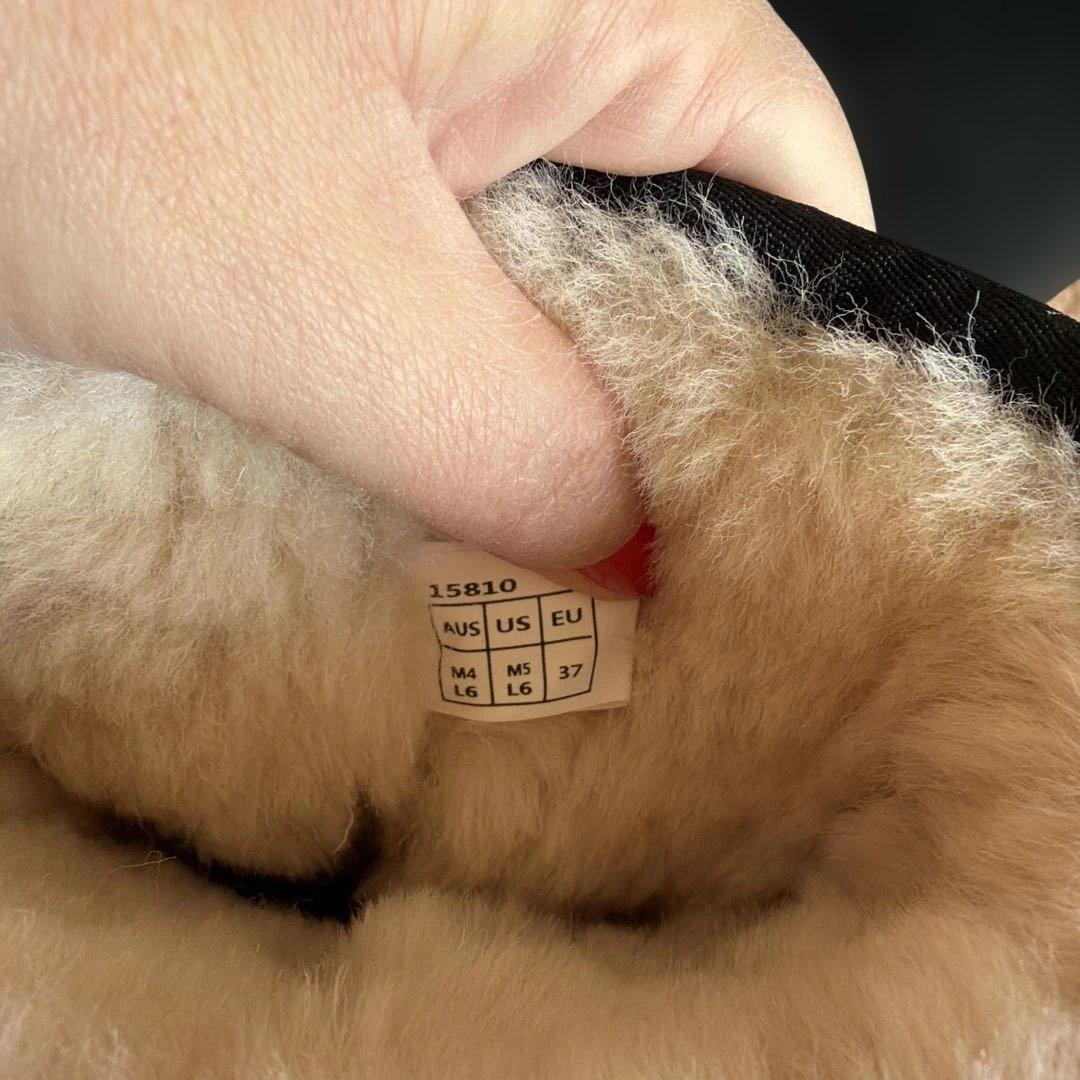 UGG Australian Shepherd ムートンブーツ (Unisex)