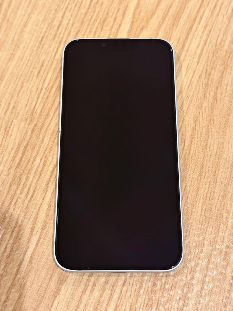 美品 Apple iPhone 16e 2024年販売 ホワイト 128GB