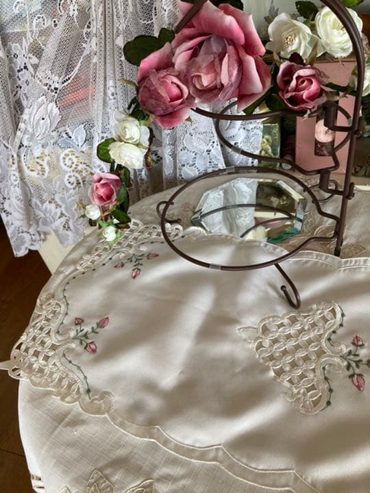 専用ヴィンテージ 薔薇の蕾のエンブレース90センチロングレース