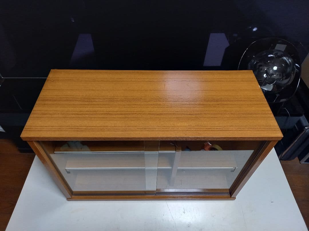 1970's ミッドセンチュリーモダン　ウッドショーケース　木製　ウォールラック