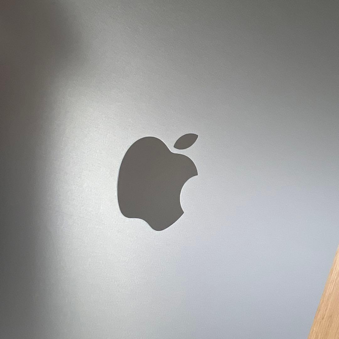 Apple iPad Pro 12.9インチ　第6世代