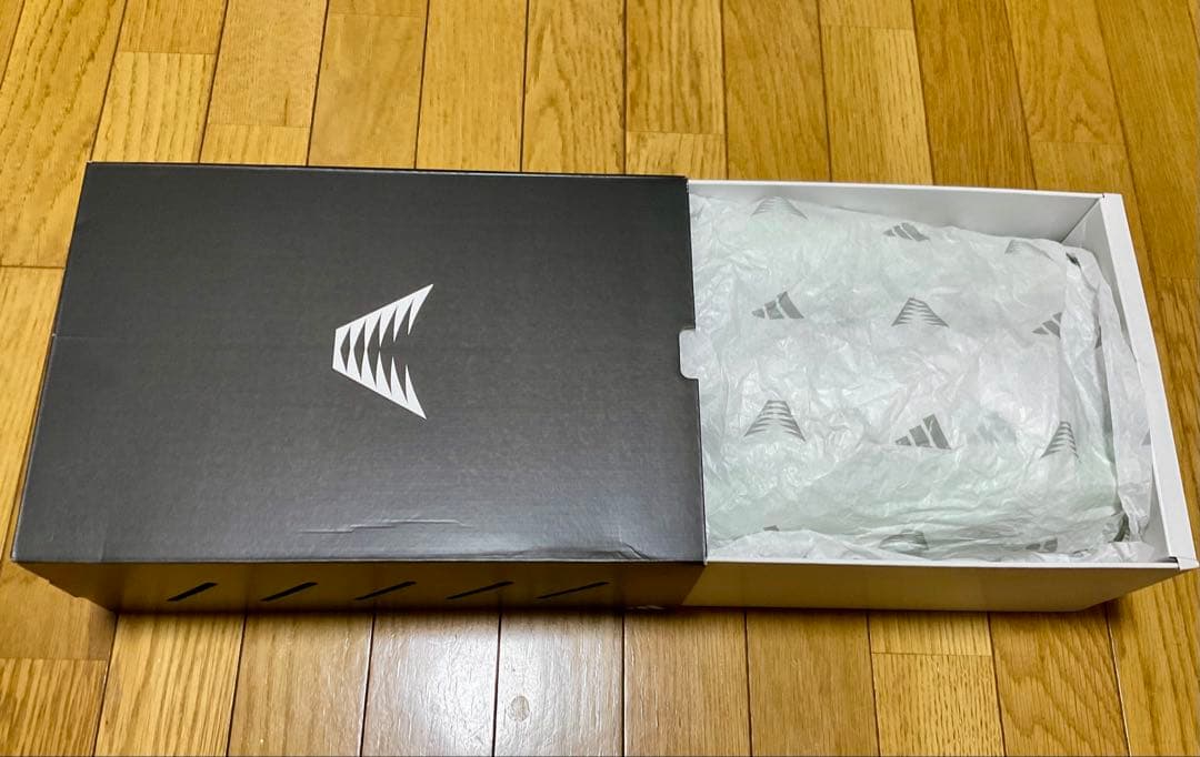 adidas バスケットボールシューズ　A.E1 LOW 27.0cm