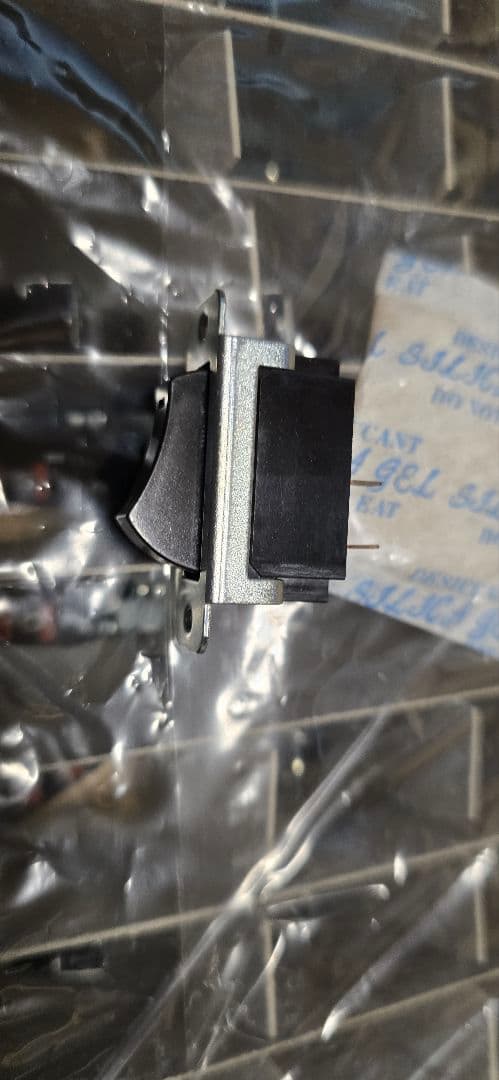 電子部品まとめ売り コンデンサ スイッチ等