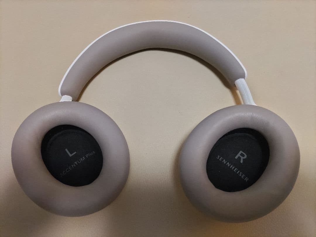 Sennheiser accentum plus Wireless ホワイト