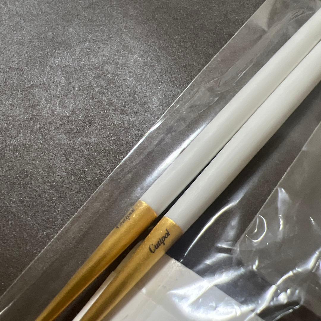 クチポール ゴア ホワイト＆ゴールド ブラック&シルバー 箸 箸置き セット