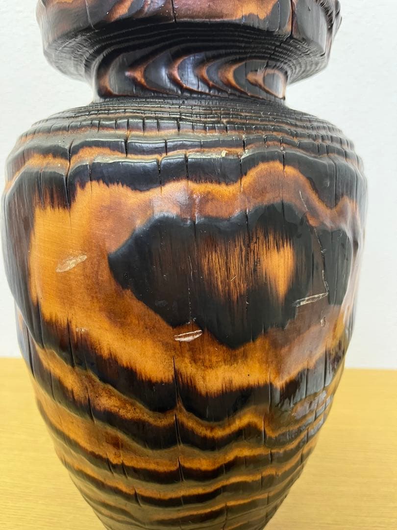 花瓶　木彫り　置物　アンティーク　工芸品