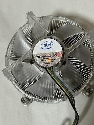 新品マザーボード・電源・中古ケースCPU・GPU他