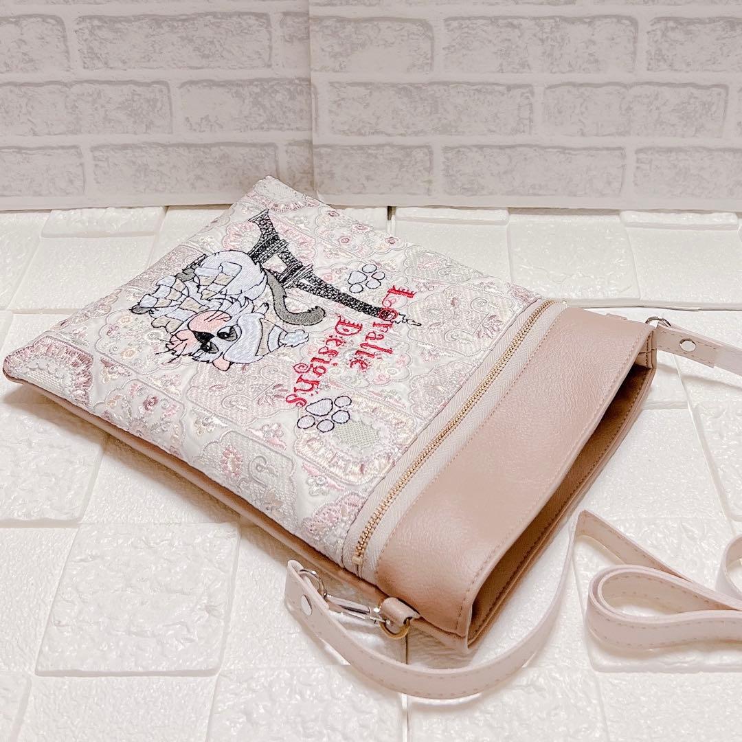 大きめ ポシェット サコッシュ ロラライハリス 刺繍 にゃんこ インド刺繍
