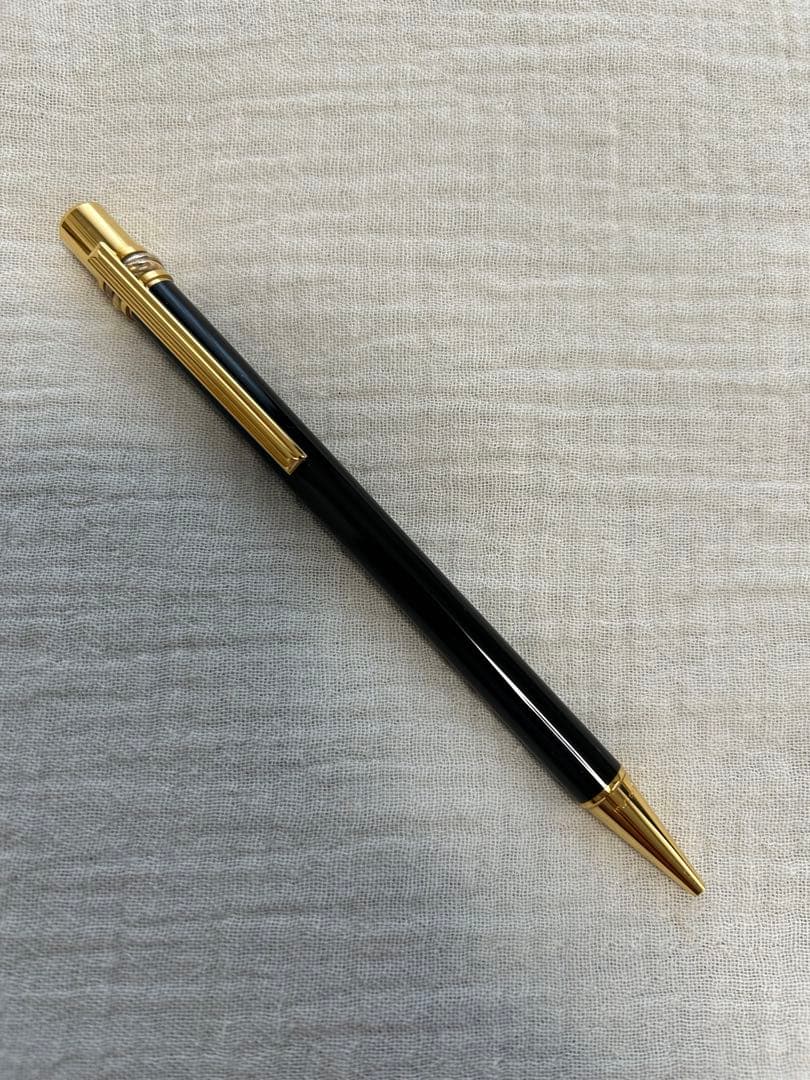 超希少　カルティエ　cartier トリニティ　黒✖︎金　未使用に近い極美品