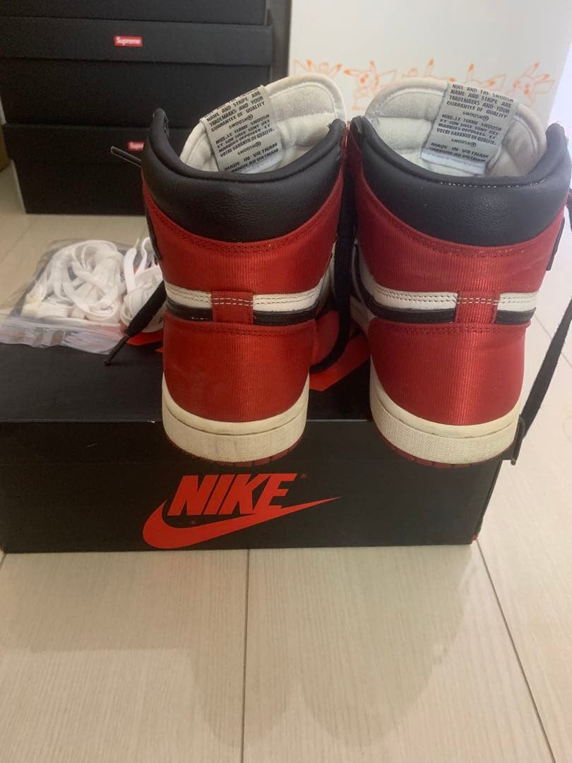 シューズ(女性用) Air Jordan 1 Retro High \"Satin Black Toe