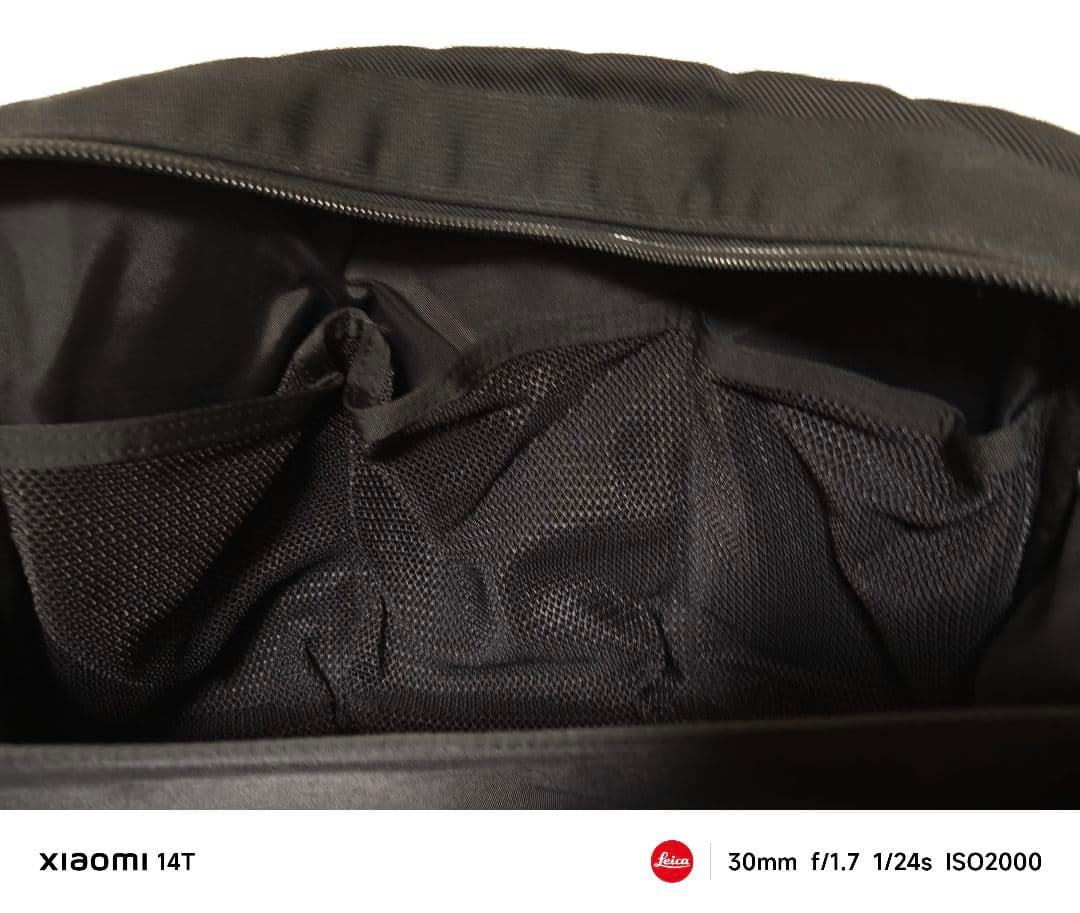 DリンBRIEFING ブリーフィング　B4 over tripオーバー