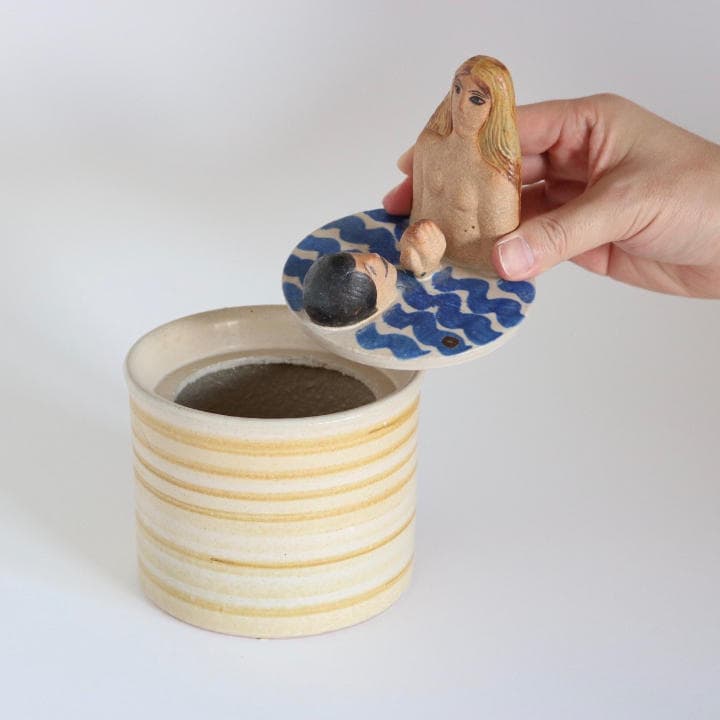 リサラーソン 蓋付壷