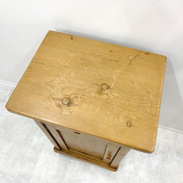 ペニーワイズオールドパインサイドキャビネット（右開き）