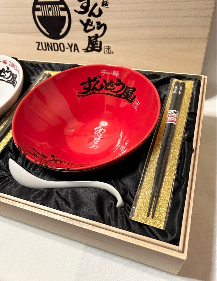 ずんどう屋 ラーメン鉢 紅白 ラー麺 鉢 レンゲ 箸 セット レア品 木箱