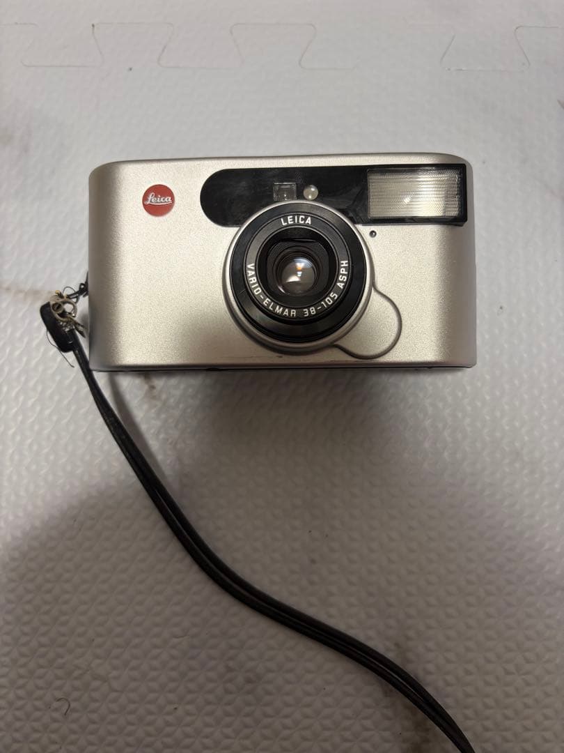 n*p様 Leica コンパクトカメラ 38-105mm