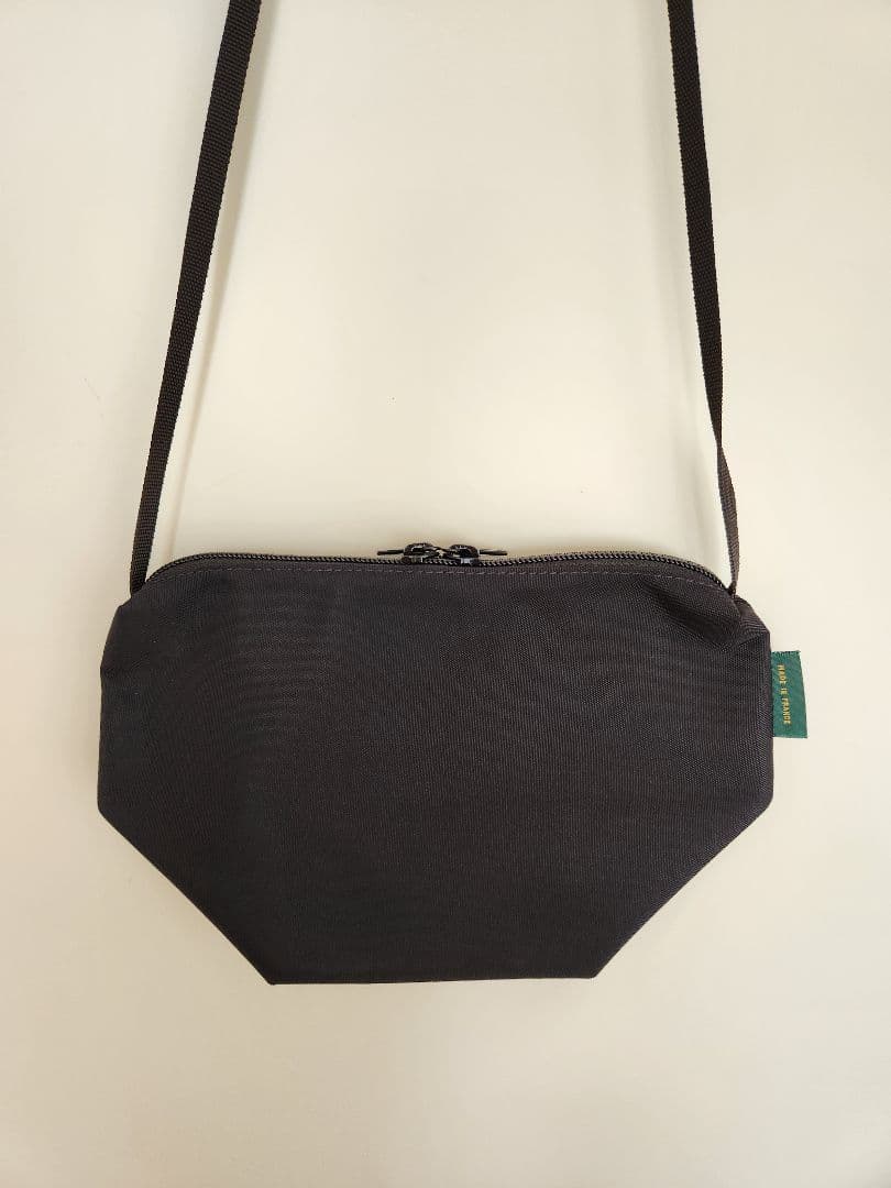 エルベシャプリエ　2885N 舟型ショルダーバッグS　ノワール　黒