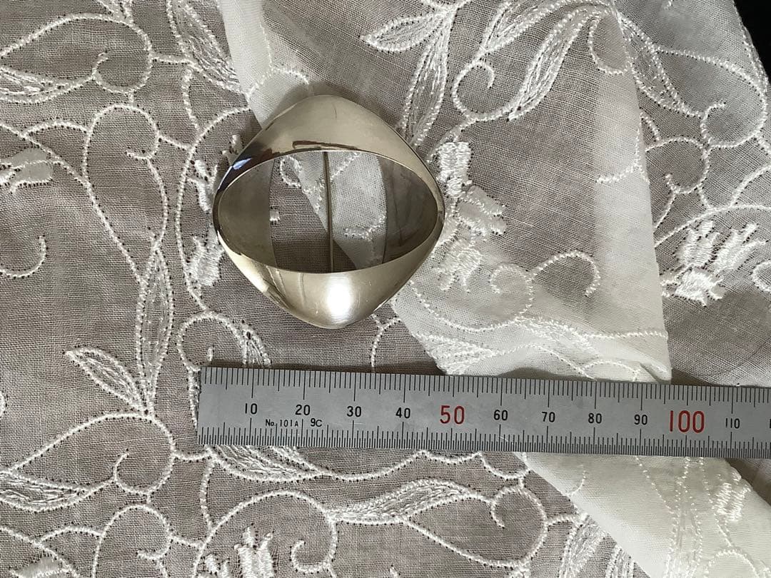 ジョージ・ジェンセン　ブローチ