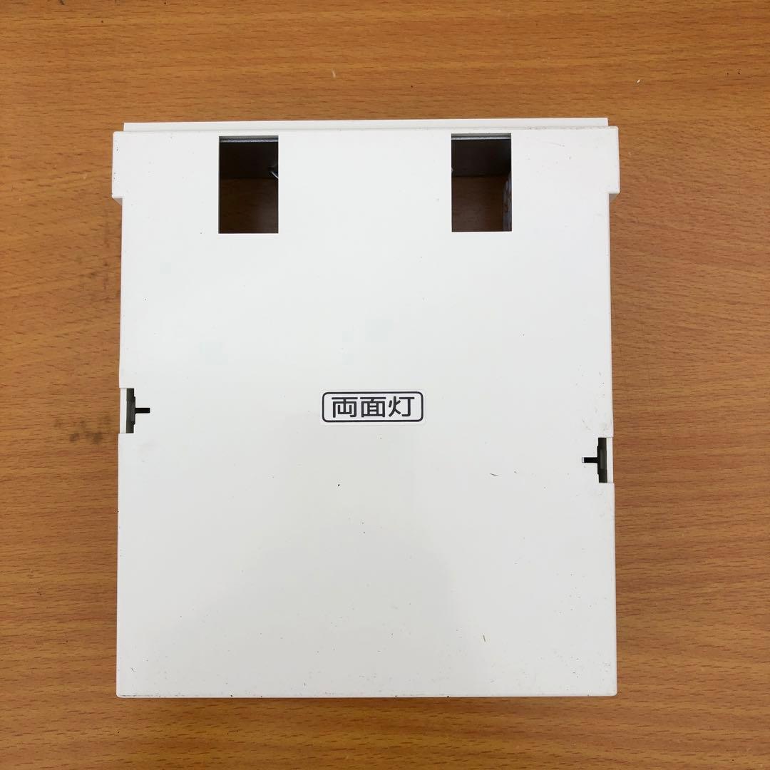 TOSHIBA 誘導灯　FBK10304-PS17 避難口・通路兼用