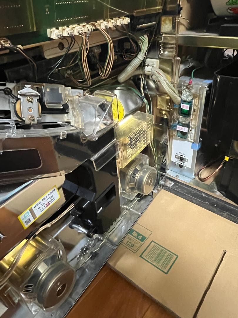 【5号機】アイムジャグラーEX【カウンター/鍵/ドル箱/メダル付き】