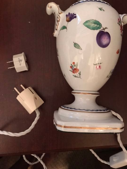 未使用　イタリア　リチャードジノリ(陶器)テーブルランプ　フルーツ柄