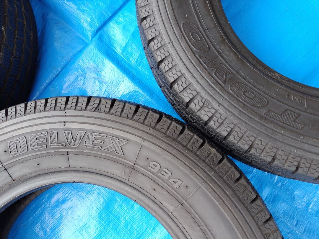 145/80R12・LT【2/2】軽トラ用スタッドレス・鉄ホイール付、２本分割