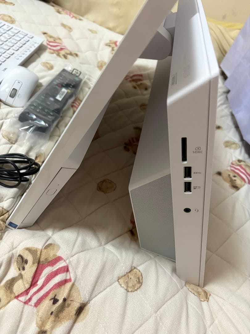 【早い者勝ち】NECＬＡＶＩＥ 一体型 パソコン PC-HA370RAW