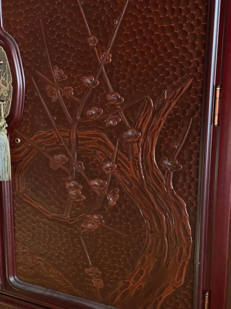 鎌倉彫り　衣装箪笥