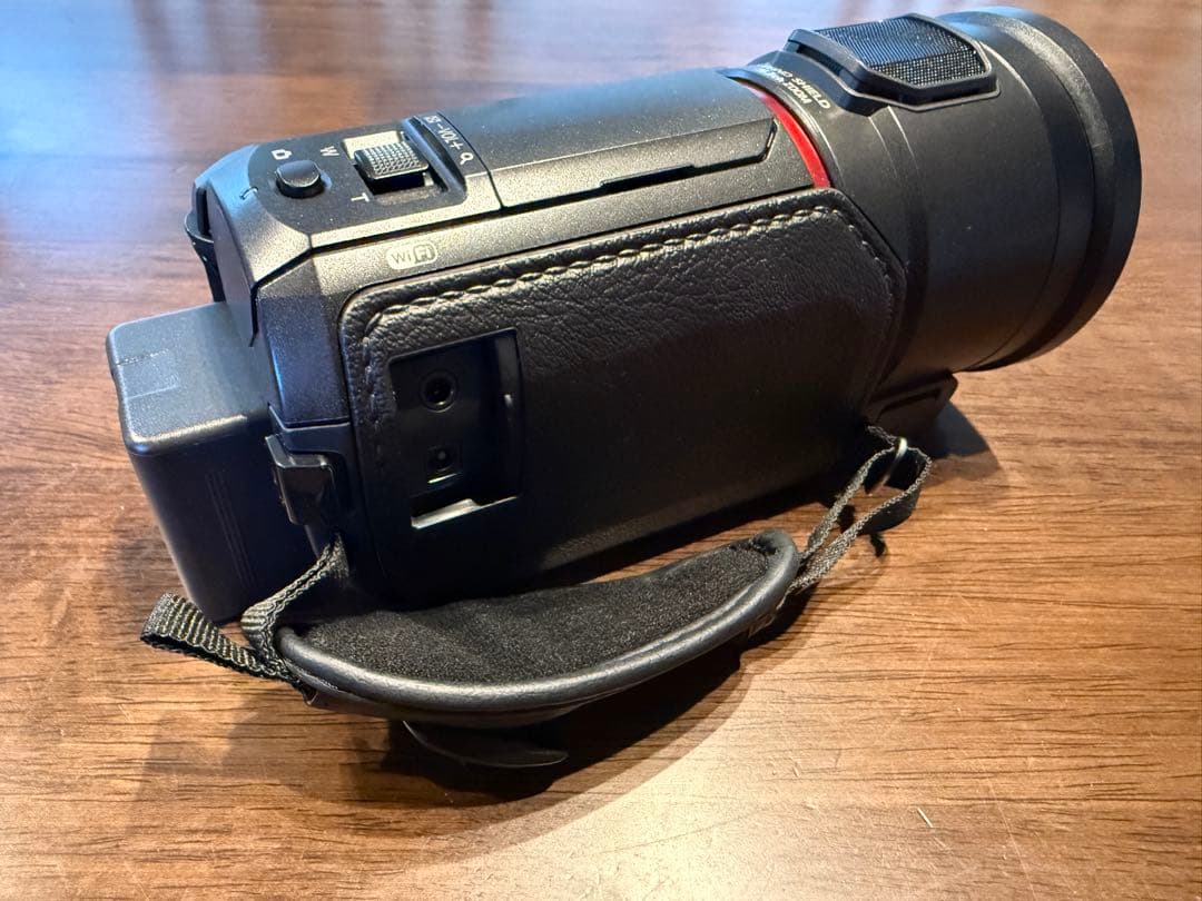 美品 Panasonic HC-WX1M デジタル4Kビデオカメラ