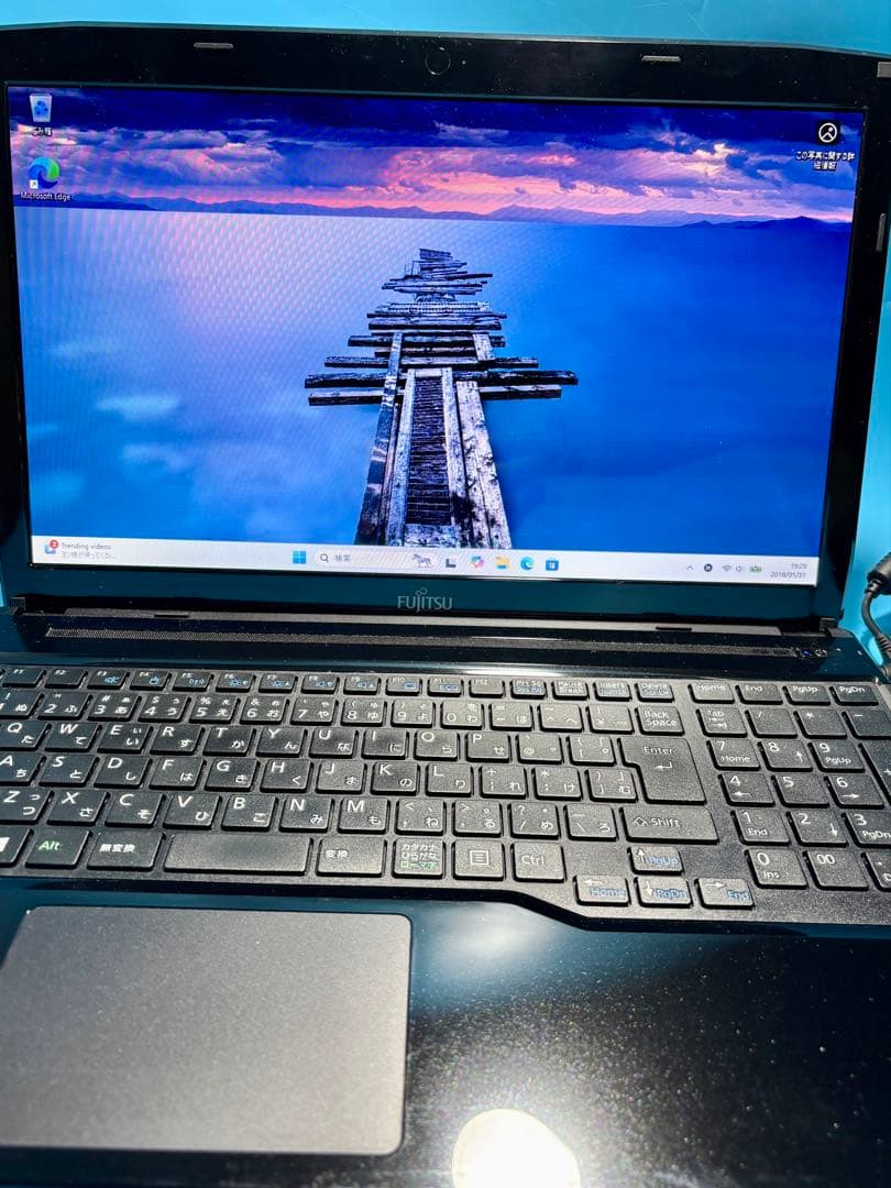 富士通 LIFEBOOK AH53/S i7 4712MQ SSHD 1TB