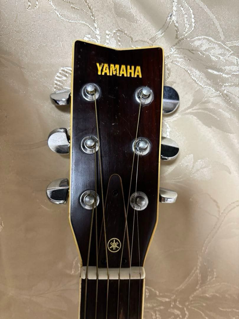 【ハードケース付き‼️】YAMAHA FG-202 アコースティックギター
