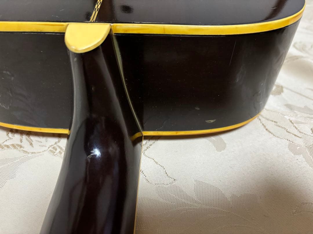 【ハードケース付き‼️】YAMAHA FG-202 アコースティックギター