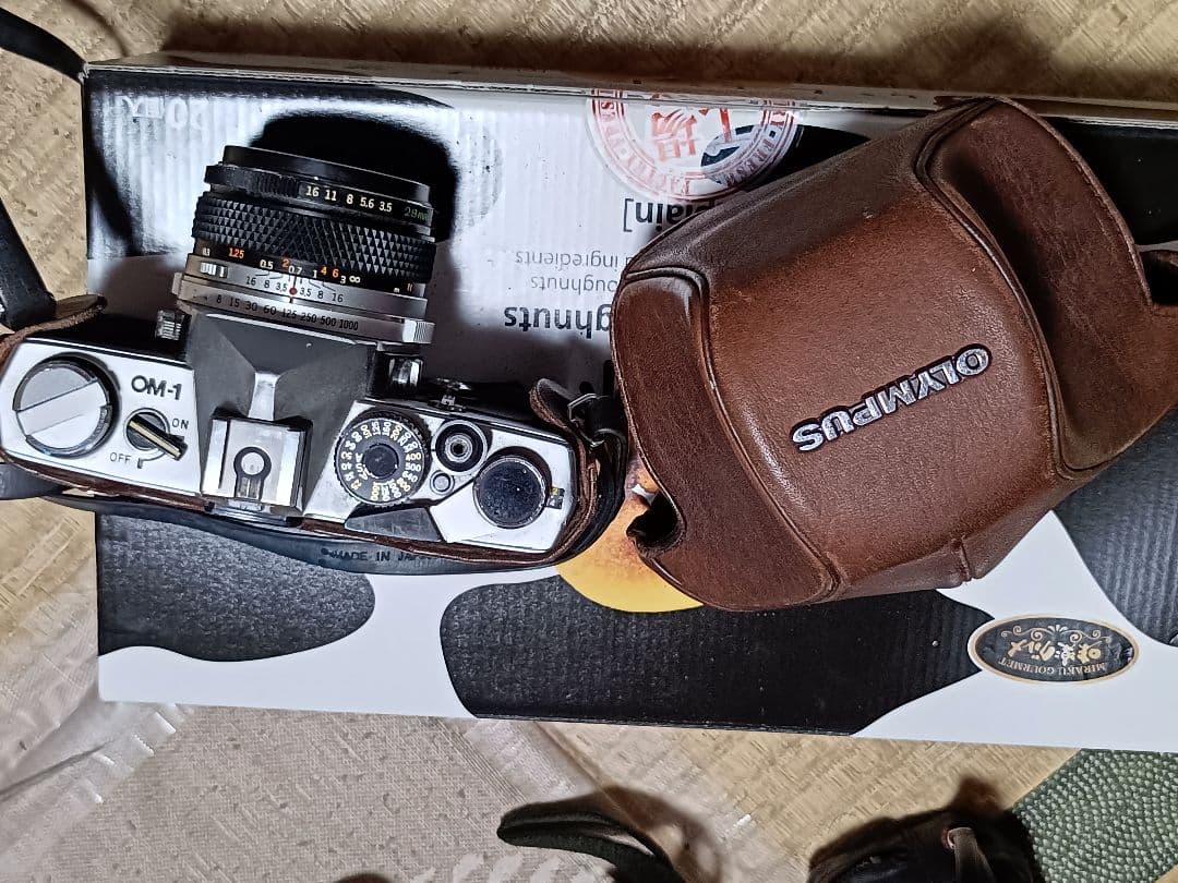 Olympus OM-1 フィルムカメラ 28mmレンズ付き　色々まとめて