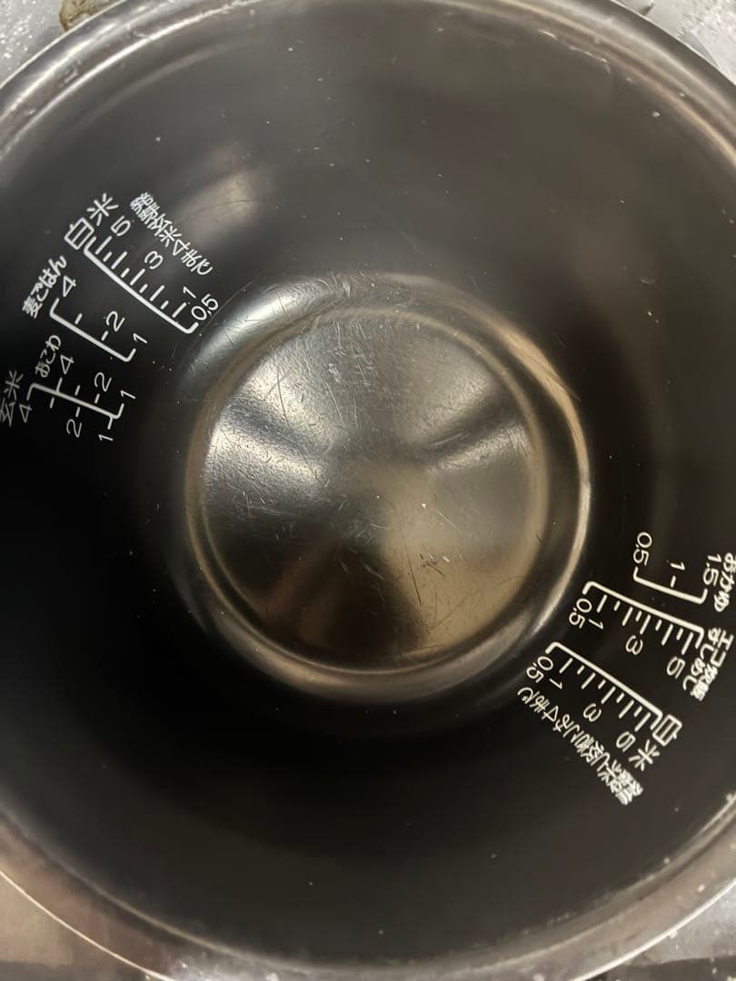 象印　炊飯器　NW-VJ10 5.5号炊き　8ヶ月間使用