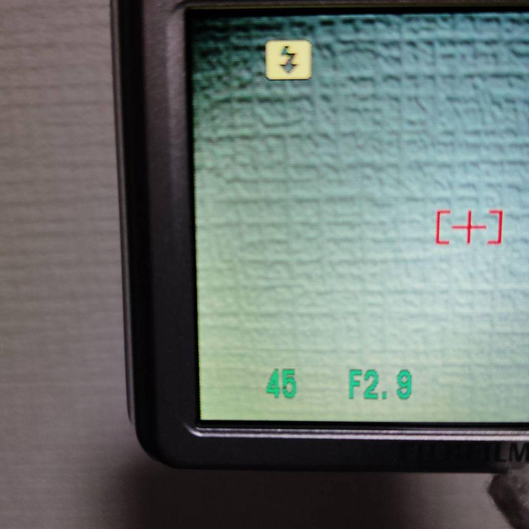 美品✨ FUJIFILM FinePix J27 シルバー 箱 付属品