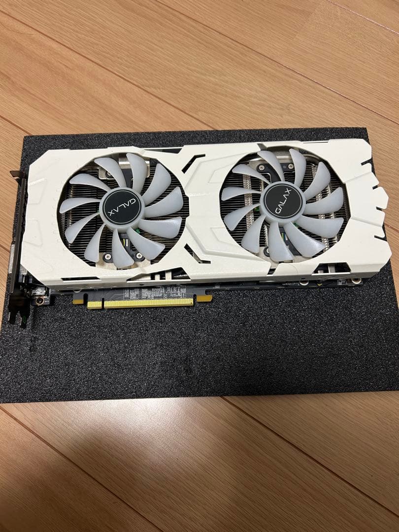 GALAX GTX 1070ti 8GB WHITE ゲーミングP自作PC