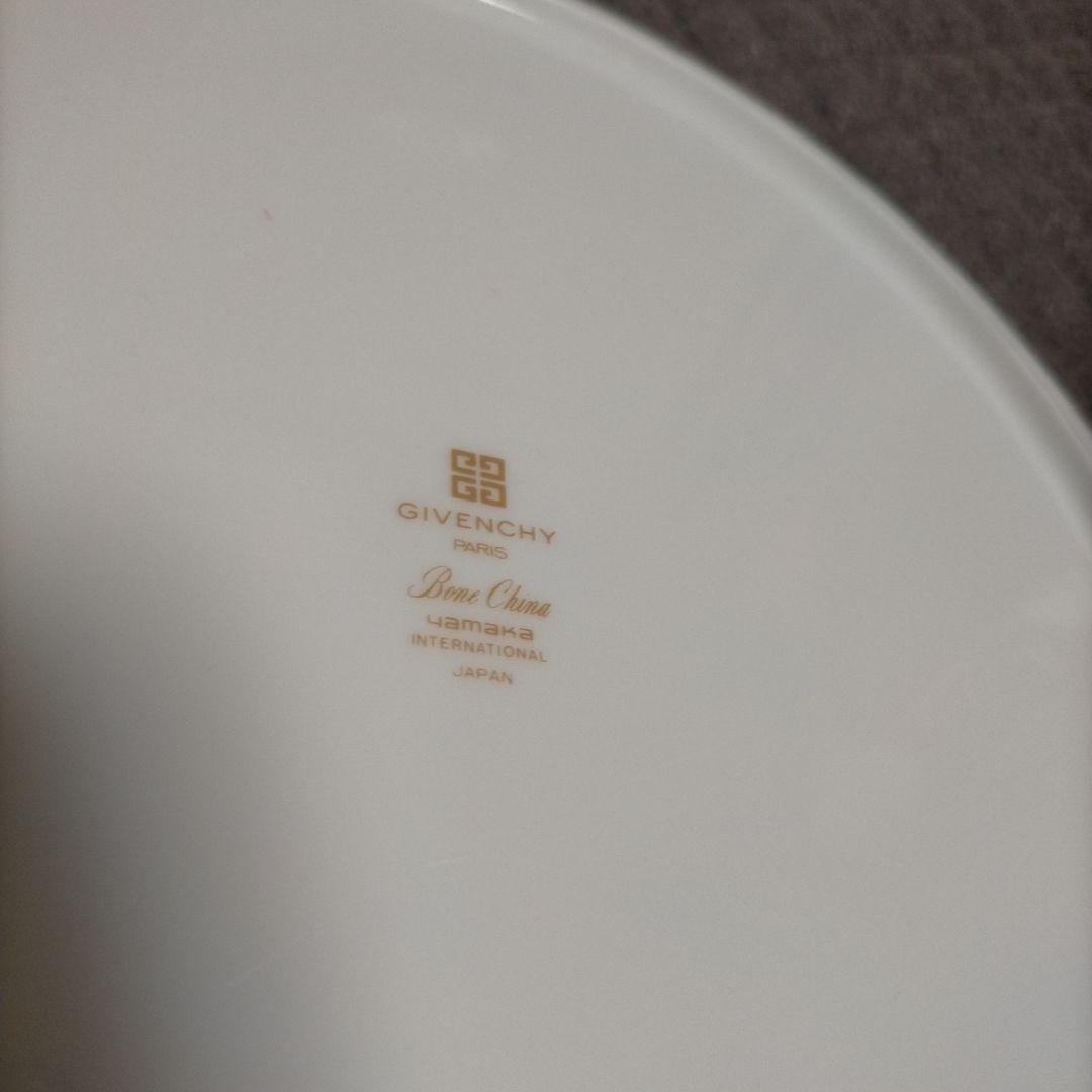 最終お値下げ★★★美品★GIVENCHY大皿✨✨