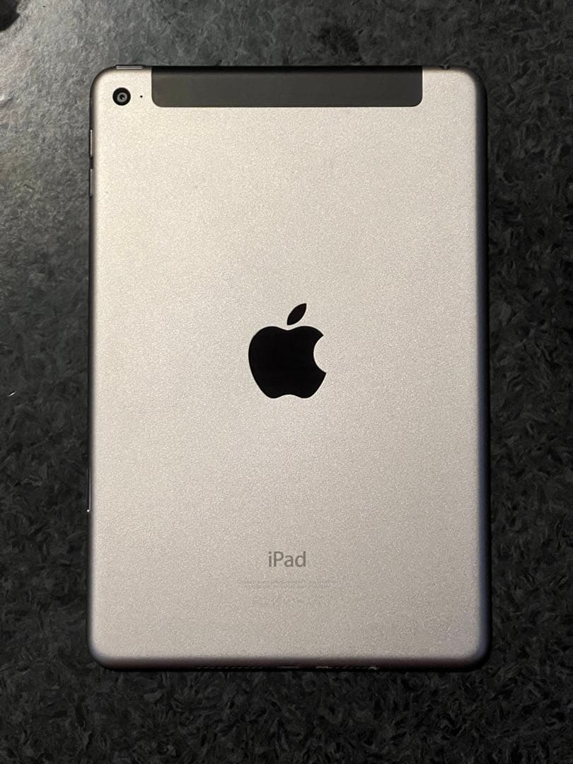 iPad mini4　wi-fi+Cellular　128GB