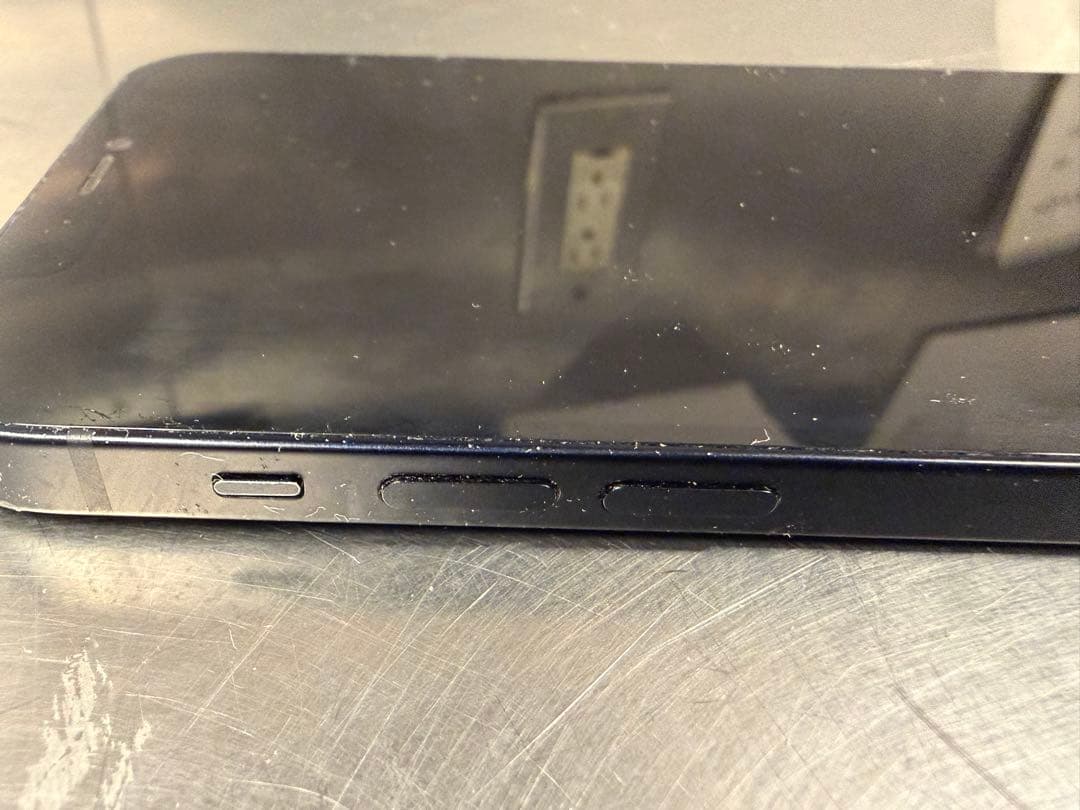 iPhone 12 ブラック　simフリー　128GB